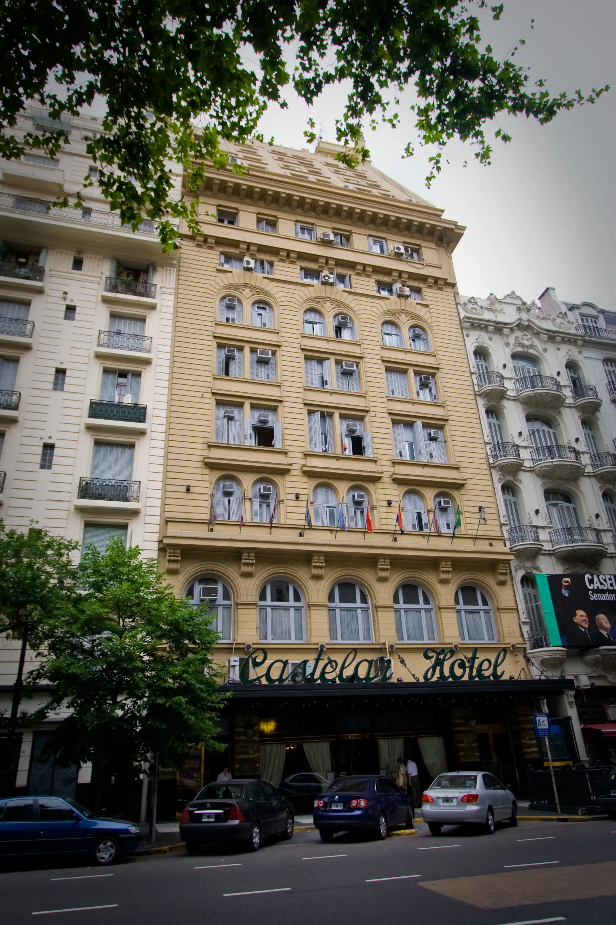 Hotel Excelsior (actualmente hotel Castelar) (1927-1928)