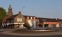 La escultura de la historia de Huissen