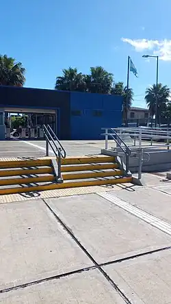 Acceso principal desde el interior de la estación