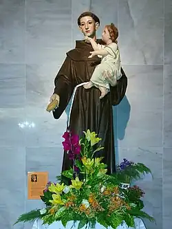 Talla de San Antonio de Padua.