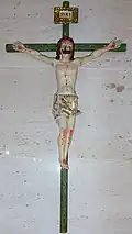 Talla de Cristo crucificado.