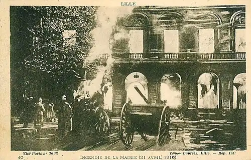 Incendio del 21 de abril de 1916 que destruyó el antiguo ayuntamiento