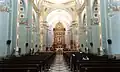 Interior de la Catedral de Córdoba con vista hacia al altar mayor.