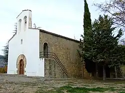 El santuario, por el lado sur.