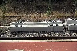 Dos traviesas polivalentes