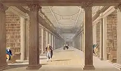 Sala principal antes de que el techo fuera elevado