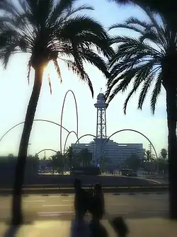 Perspectiva eje escultura A.Alfaro 2002