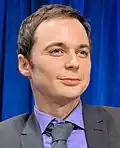 Jim Parsons como Sheldon