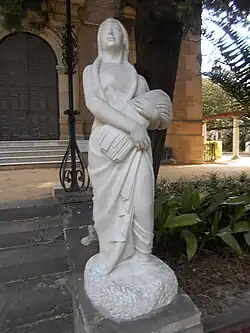 Alegoría de la primavera (1945), Jardín de la Fundación Julio Muñoz Ramonet.