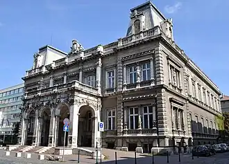 Palacio Károlyi (1863-?), Budapest, obra de Miklós Ybl