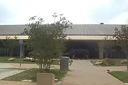 Entrada de la Terminal del Aeropuerto Internacional de Laredo