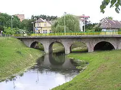 Valpovo, Río Karašica y el puente Malta