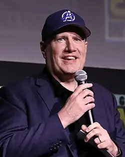 Kevin Feige hablando en el escenario de la Comic-Con de San Diego de 2024