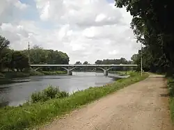 El Elba en Kostelec nad Labem