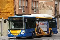 L5 junto al Parque de la Concordia (Guadalajara) agosto 2021 www.autobusesbcn.es