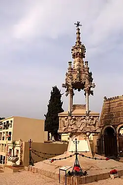 Panteón de Casanovas-Terrats.