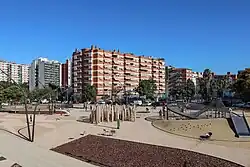 La plaza reformada