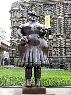 Dama, de Fernando Botero, finales del siglo XX.