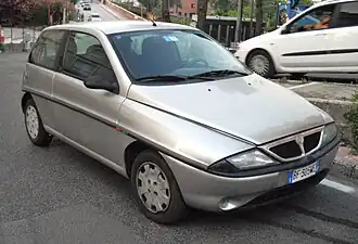Lancia Ypsilon