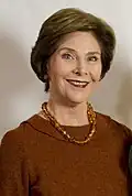 Laura Bush Servicio: 2001-2009 Nació en 1946 (78 años) Esposa de George W. Bush