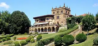 Lezama-Legizamon_jauregia,_02