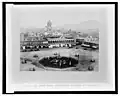 La plaza, fotografiada en 1868.