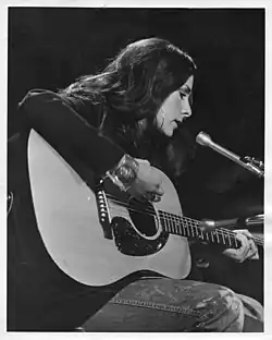 Lotti Golden actuando, Nashville, Tennessee, 1971 text