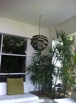 Interior de la casa Bawa en Colombo