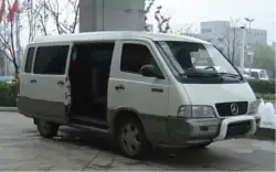 Mercedes-Benz MB 140D (1995-2003, Corea del Sur).