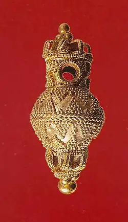 Fíbula del siglo VI a. C.