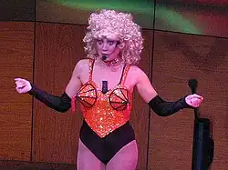 Otro imitador de la artista