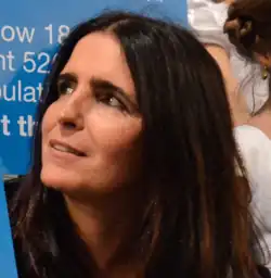 Malu Mader interpreta a la joven Wal