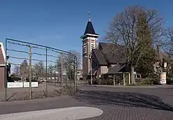 Mariënvelde, la iglesia: la Onze Lieve Vrouw van Lourdeskerk