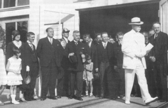 Masaryk visitando una exposición en Moravia, 1928.
