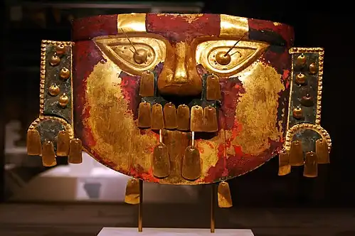 Máscara funeraria lambayeque (Museo de Sicán).