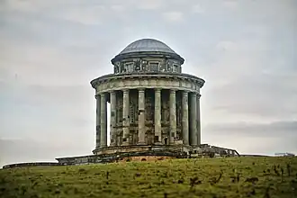 The Mausoleum (1729-1742), en el castillo de Howard
