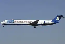 McDonnell Douglas MD-82 de Dubrovnik Airline sobre el aeropuerto de Roma-Fiumicino (2009)