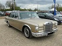 Mercedes-Benz 600