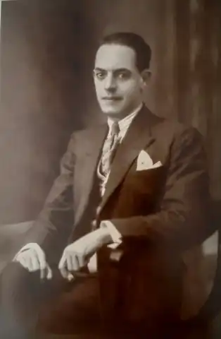 Destacado novelista y dramaturgo venezolano.