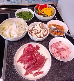 Mise en place para preparar cocina chifa