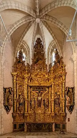 Otro retablo de la iglesia.