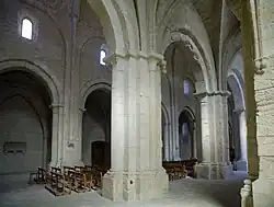 Interior de la iglesia del monasterio de Poblet.