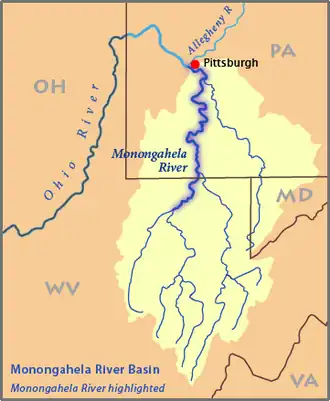 El Monongahela fluye en dirección norte por el suroeste de Pensilvania, hasta confluir con el Allegheny dando lugar al nacimiento del Ohio