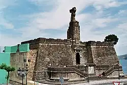 Monumento a Elcano en Guetaria de 1922.