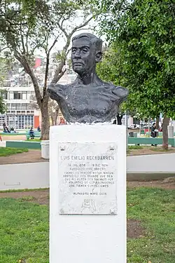 Busto en Parque Italia - Valparaíso.