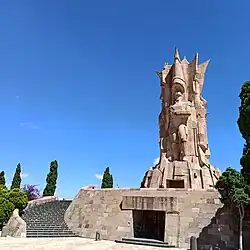Monumento a los Héroes