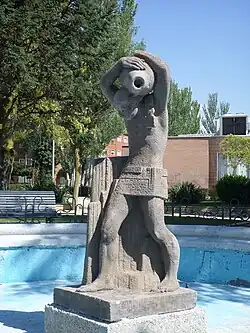 Monumento a quienes trajeron el agua a la ciudad