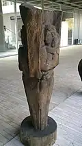 Una de las esculturas del museo