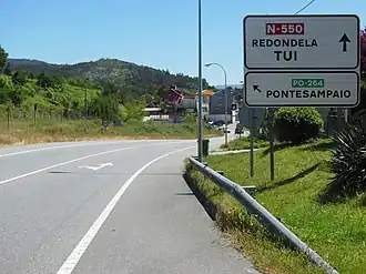 Sinal cara á PO-264 en Paredes