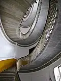 La escalera interior del edificio